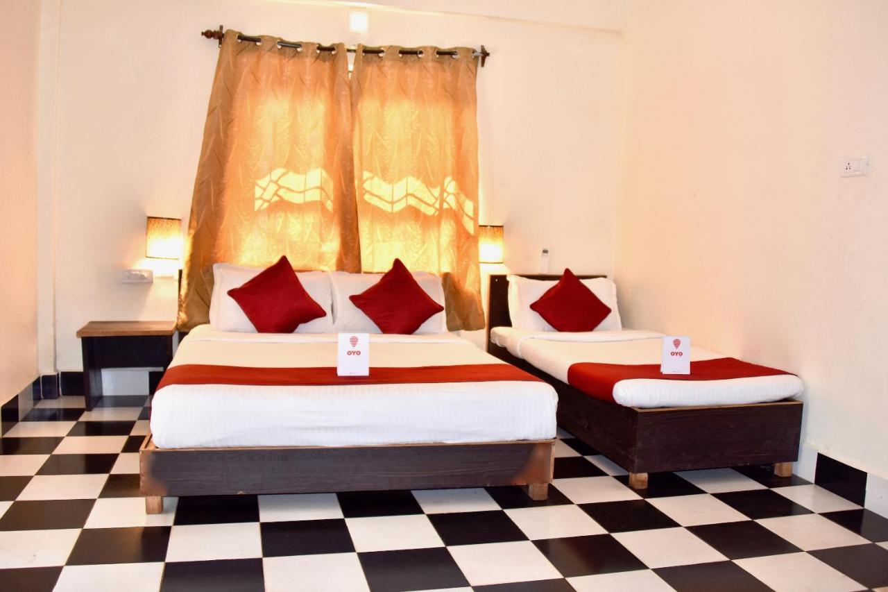 Oyo 9522 Hotel Villa Fatima Comforts Бага Екстериор снимка