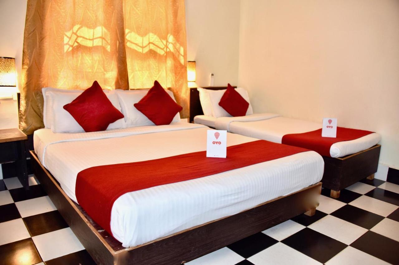Oyo 9522 Hotel Villa Fatima Comforts Бага Екстериор снимка
